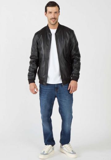 Куртка бомбер