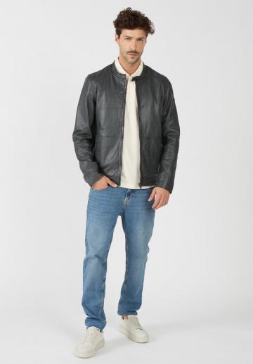 Кожаная куртка