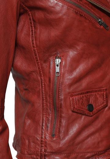 Короткая куртка