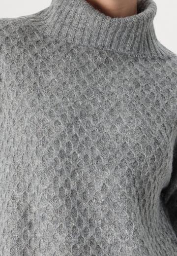 Вязаное платье