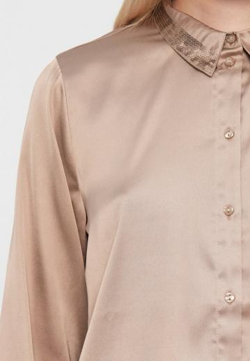 Атласная блузка