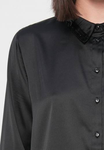 Атласная блузка