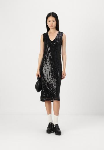 Коктейльное платье