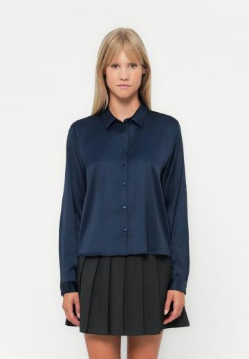 Атласная блузка