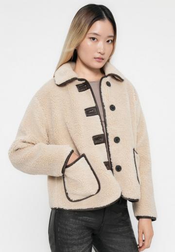 Флисовая куртка