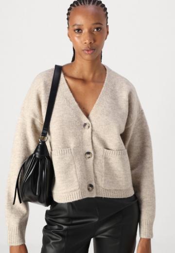 Узкие брюки