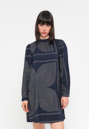 Короткое платье