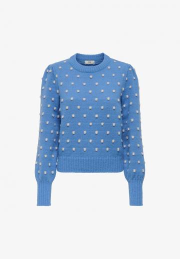 Пуловер в полоску