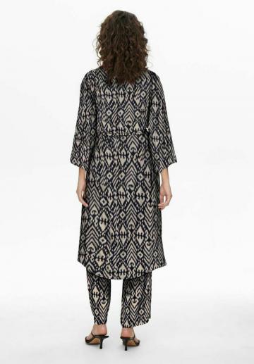 Длинная куртка