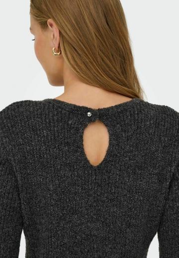 Вязаное платье