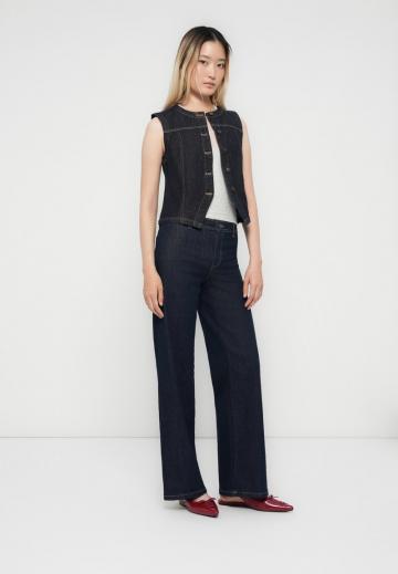 Свободные джинсы