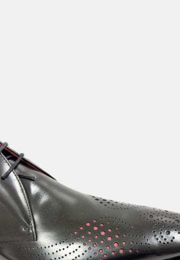 Ботинки на шнуровке