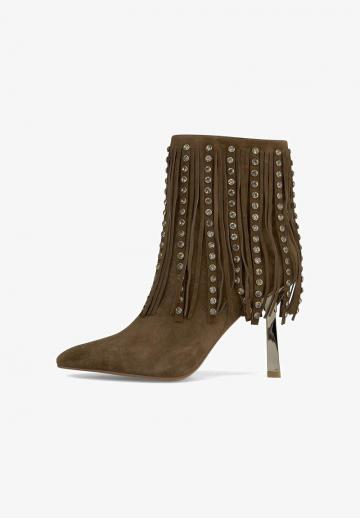 Полусапожки на высоком каблуке