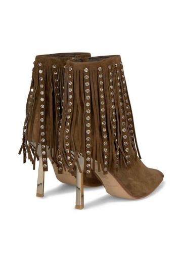 Полусапожки на высоком каблуке