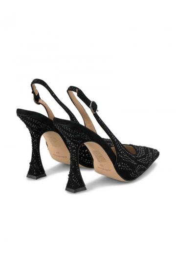 Туфли на высоком каблуке