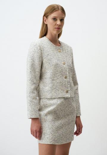 Короткий блейзер