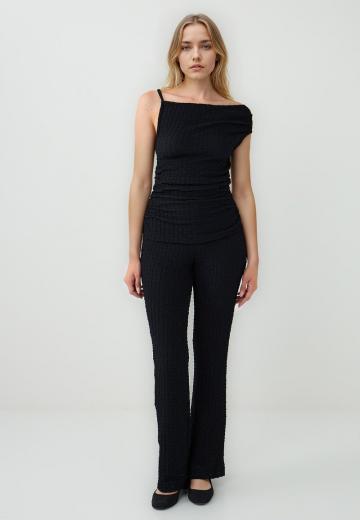 Топ на бретельках