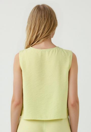 Блузка без рукавов