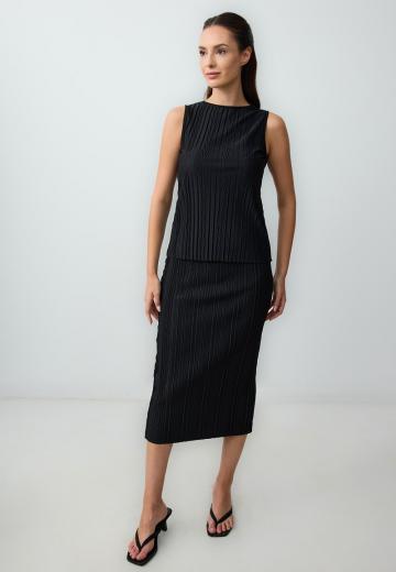 Блузка без рукавов