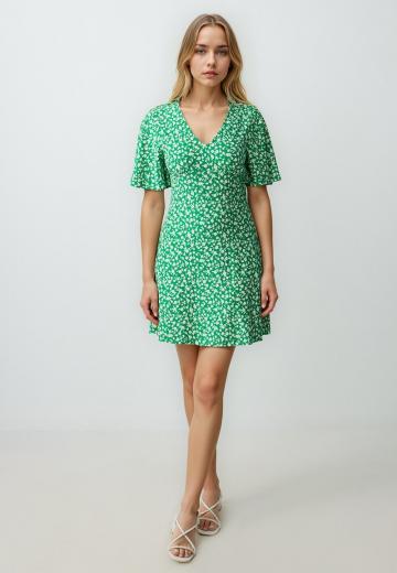 Короткое платье