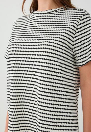 Вязаное платье