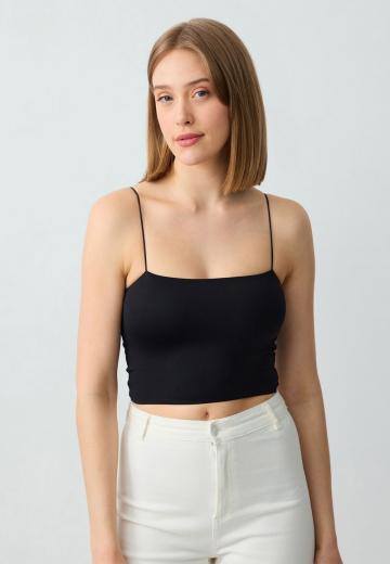 Топ на бретельках