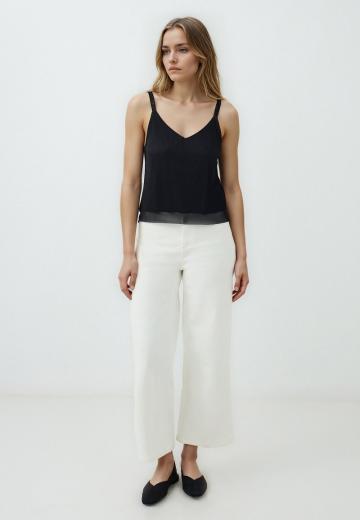 Топ на бретельках