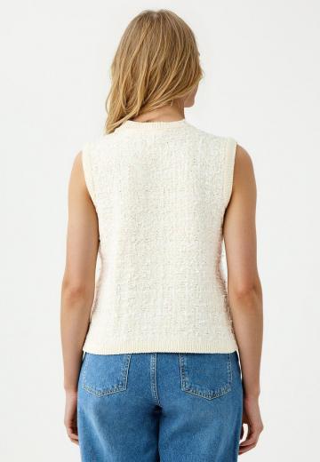 Джинсовая жилетка