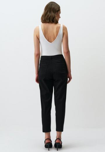 Узкие брюки
