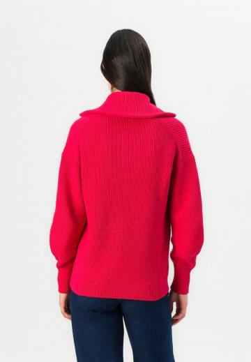 Вязаная кофта