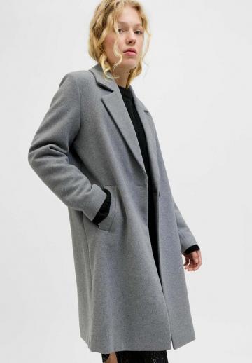 Шерстяное пальто