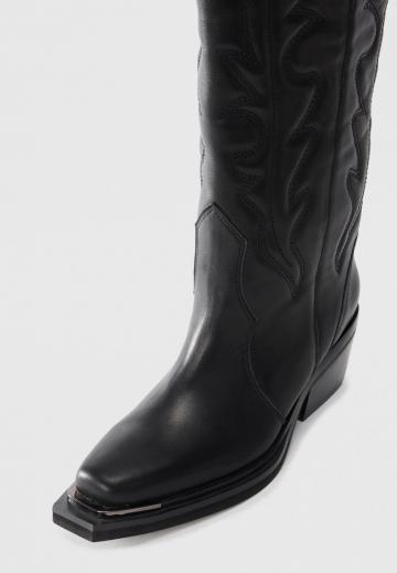 Ковбойские сапоги