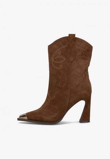 Полусапожки на высоком каблуке