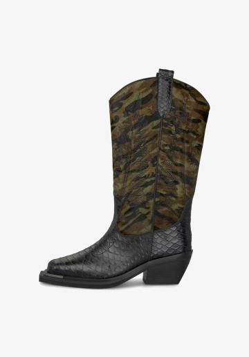 Ковбойские сапоги