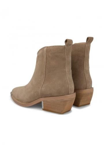 Ковбойские сапоги