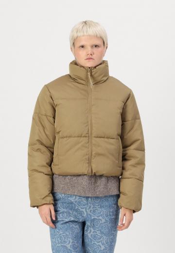 Короткая куртка