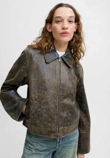 Кожаная куртка