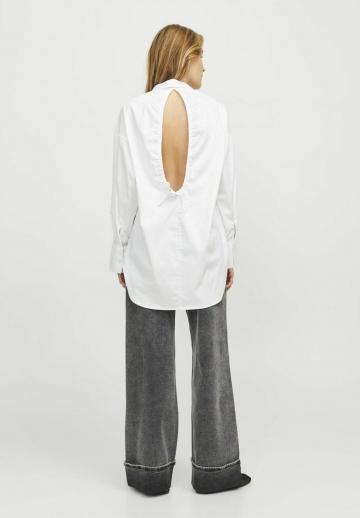 Длинная блузка