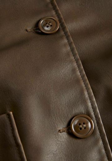 Короткая куртка