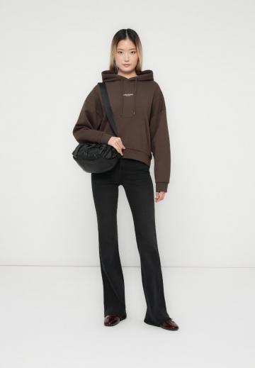 Пуловер с капюшоном