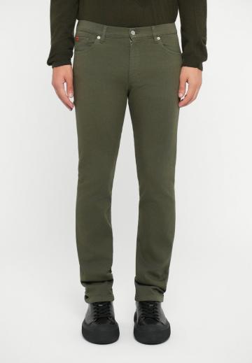 Узкие джинсы