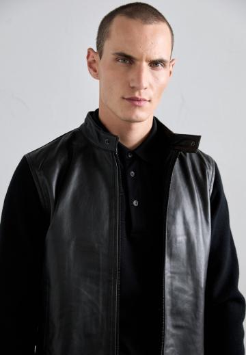 Кожаная куртка