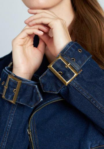 Джинсовая куртка