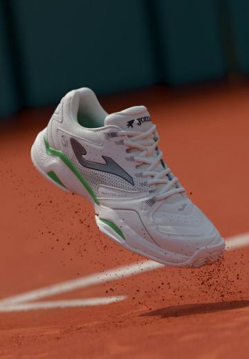 Теннисные кроссовки