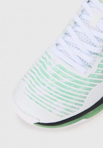 Теннисные кроссовки