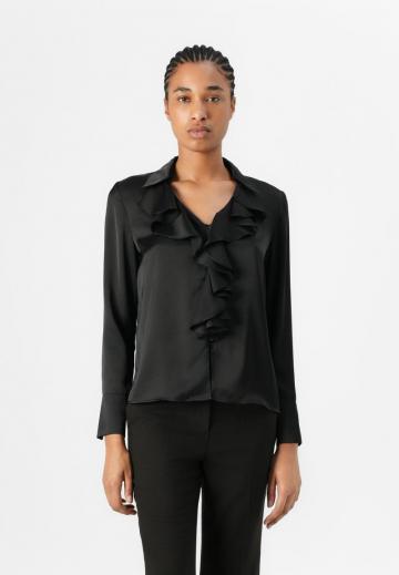 Атласная блузка