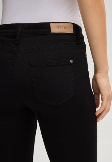 Клешеные брюки