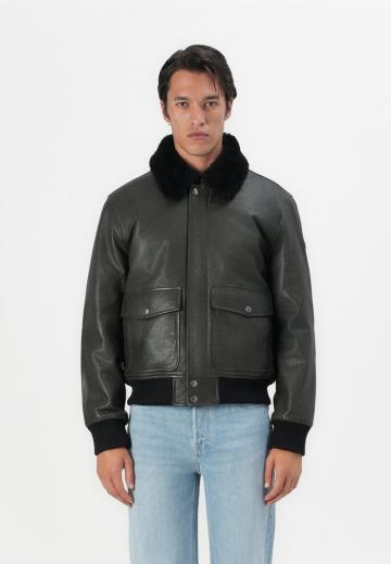 Кожаная куртка