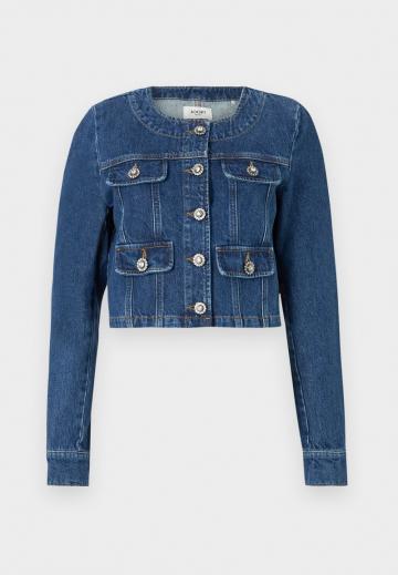 Джинсовая куртка