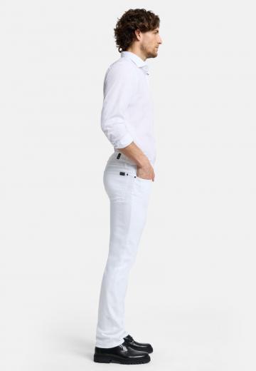 Узкие джинсы